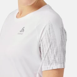Sportshirt Odlo Crew Neck S/S Essential Print White Damen 11 Sportshirt Odlo Crew Neck S/S Essential Print White Damen -Camping Geschäft 5 313751 10000 4