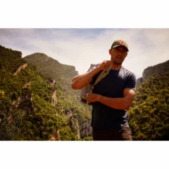 Fjallraven Cap Fjällräven 1960 Logo Langtradarkeps Deep Forest (S/M) -Camping Geschäft 6 SS20 Daniel Blom Warmclimate DSC8368 1