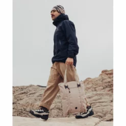 Tragetasche Db The Anywear 12L Bags Fogbow Beige 13 Tragetasche Db The Anywear 12L Bags Fogbow Beige -Camping Geschäft 6 tote b 2