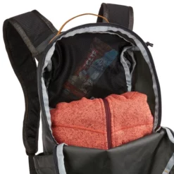 Rucksack Thule Stir 18L Obsidian -Camping Geschäft 690558 sized 1800x1200 rev 2