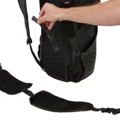 Rucksack Thule Stir 25L Obsidian Herren -Camping Geschäft 690606 sized 1800x1200 rev 2