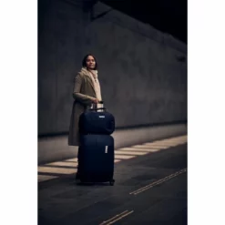 Koffer Thule Subterra Spinner 63cm/25 Zoll Mineral 16 Koffer Thule Subterra Spinner 63cm/25 Zoll Mineral -Camping Geschäft webimage 94b72631 a76c 4d2e 8c48 80f9e4a952b5 1